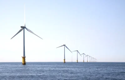 Découvrez comment l'investissement danois de 13 milliards dynamise l'emploi et l'énergie verte